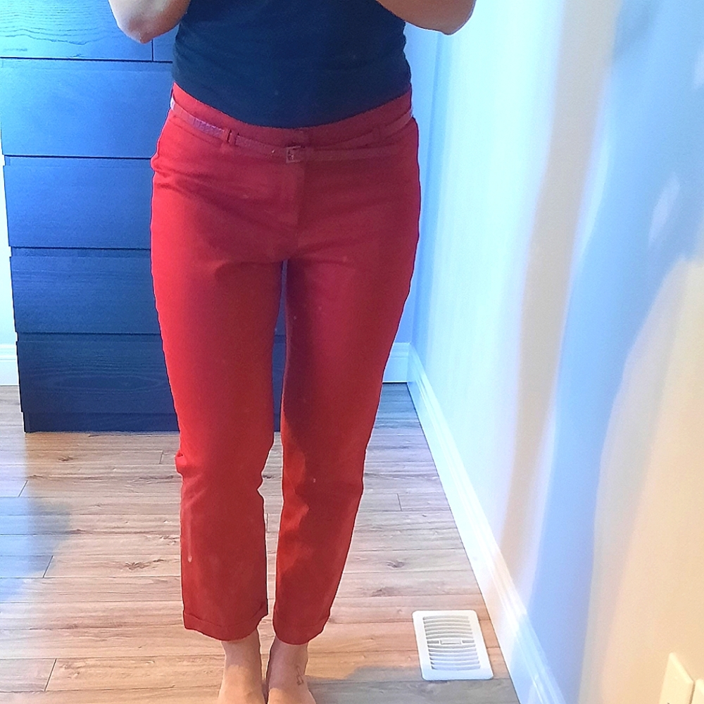 Calvin Klein Deep Red Cropped Chino pants with belt size 10